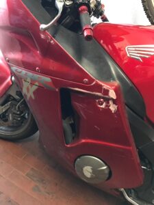 Moto Honda Modello CBR 1100 XX versione Super Blackbird